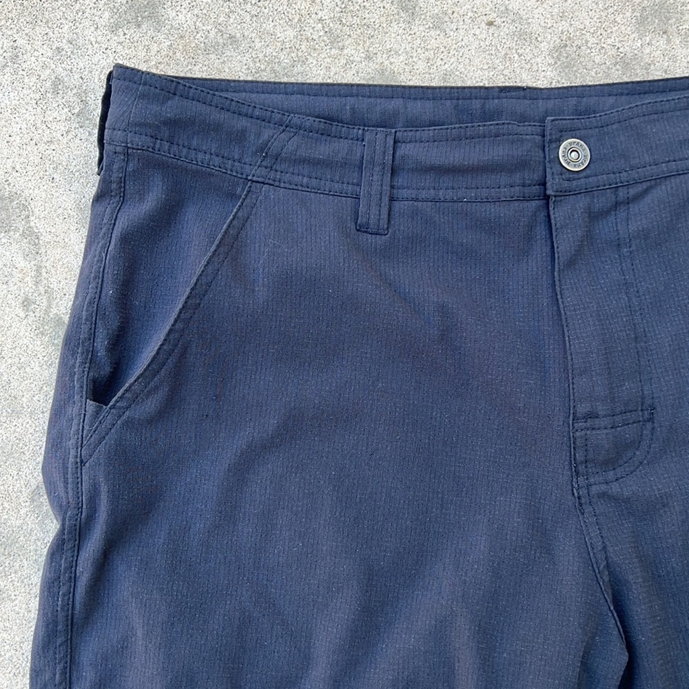 💚PrAna Men's Hybrid Black Shorts Size 34 - Picture 3 of 9